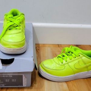 Shoes kids neon nike force 1 size 10c